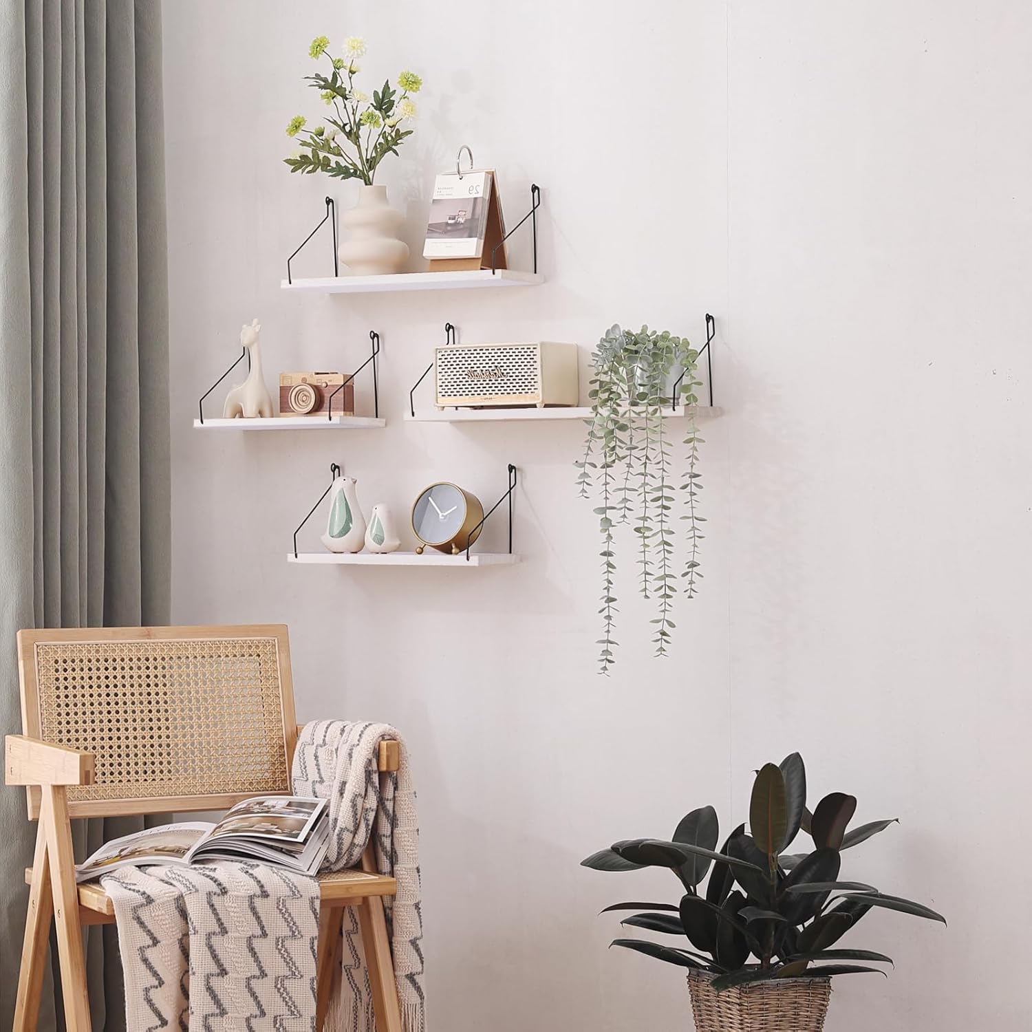 ウォールシェルフ 壁を傷つけない 29+36+42+50cm4点セット 棚 白 壁掛け棚 賃貸 壁 棚 穴あけない ウォールラック 壁に付けられる家具 飾り棚木製 簡単取り付け リビング/洗面所/キッチン/トイレ/玄関 壁面収納 (ホワイト) - Image 9